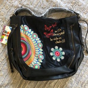 Desigual purse